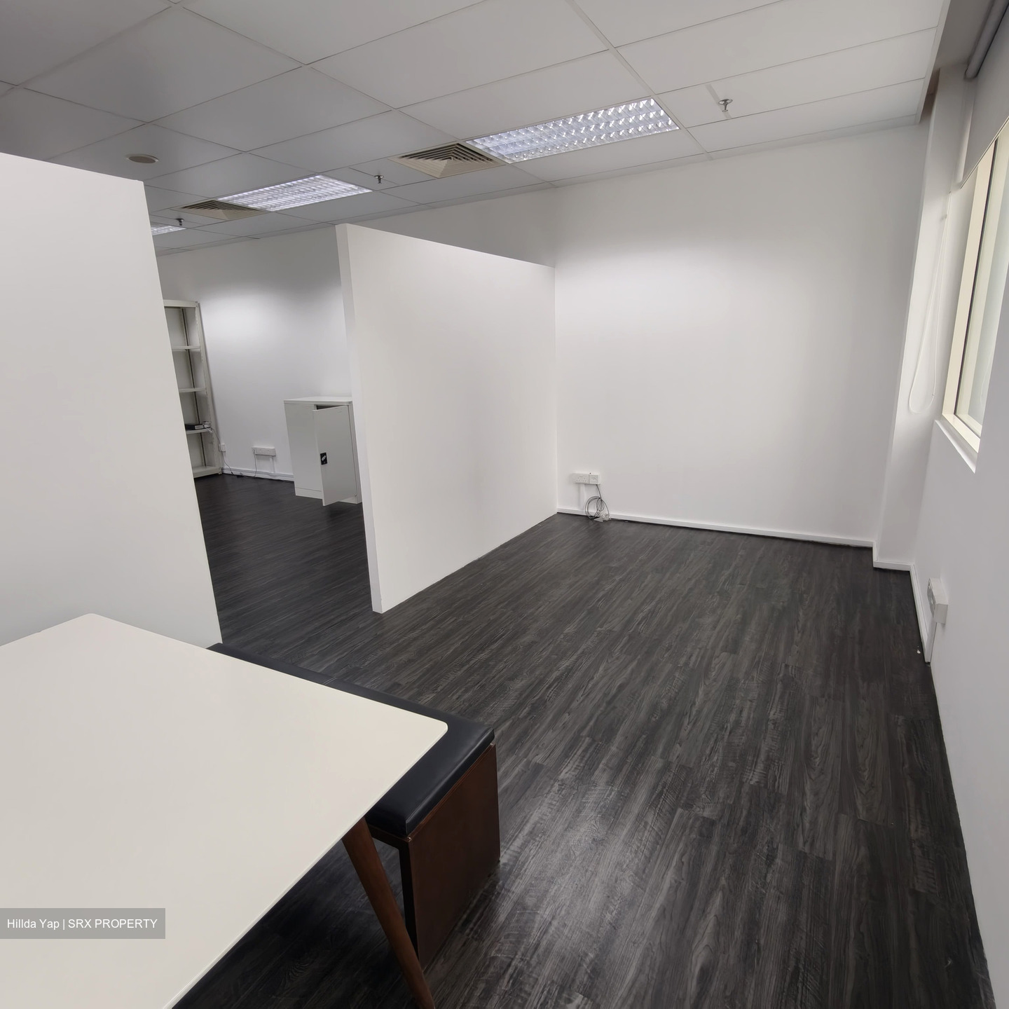 Burlington Square (D7), Office #561183921